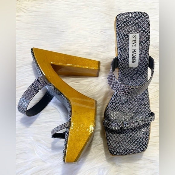 Steve Madden Vintage 90s‎ Y2K Trinxie Wood Platform Strappy Heels Blue 8 - Picture 4 of 11